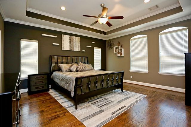 948 W 24th Street, Houston, TX 77008