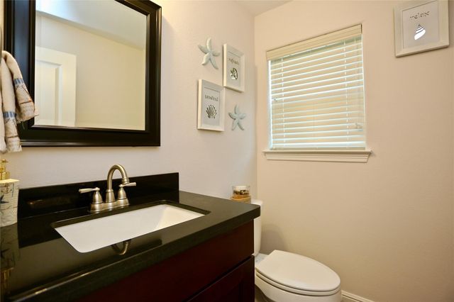 948 W 24th Street, Houston, TX 77008
