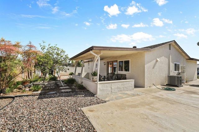 10436 Bedfont Circle, Mira Mesa, CA 92126