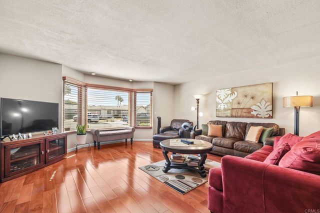 10436 Bedfont Circle, Mira Mesa, CA 92126