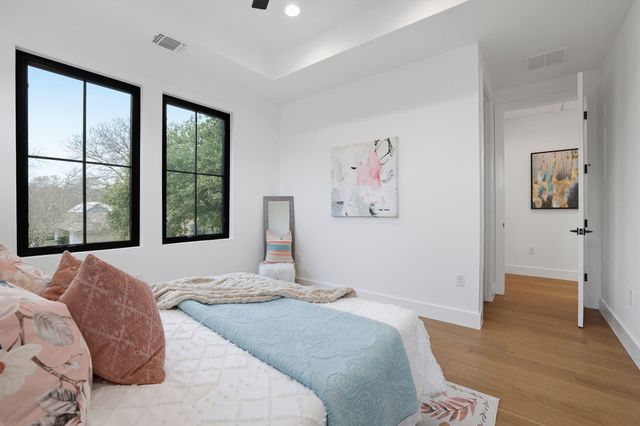 6611 Lexington RD, Austin, TX 78757