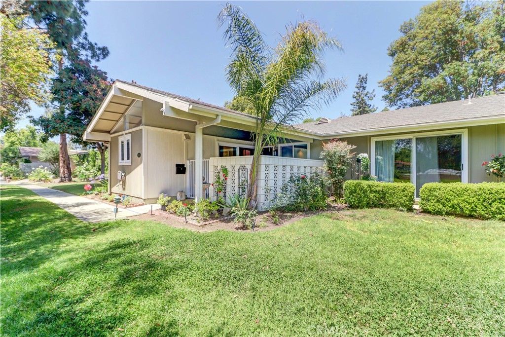 197 Avenida Majorca B, Laguna Woods, CA 92637