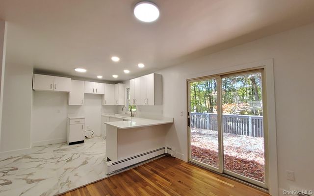 3 Carroll Drive, Woodbury, NY 10930