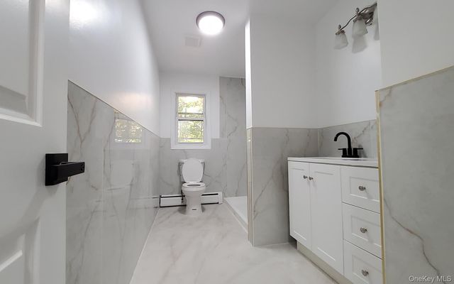 3 Carroll Drive, Woodbury, NY 10930