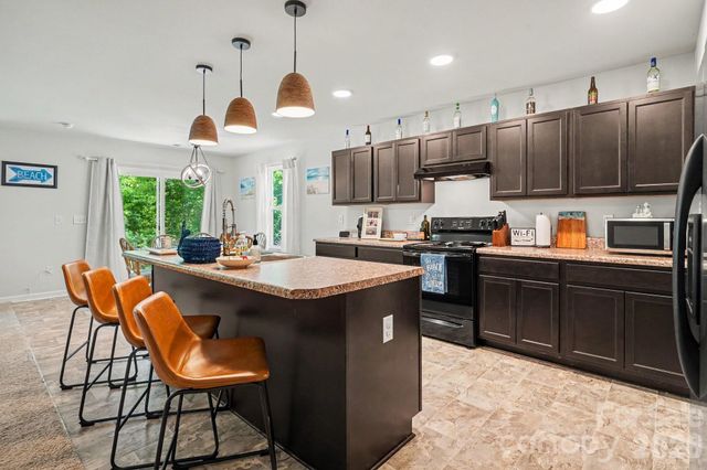 777 Landmark Cove, Calabash, NC 28467