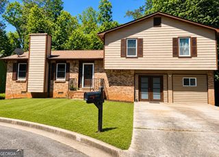 4431 Autumn Hill Drive, Stone Mountain, GA 30083