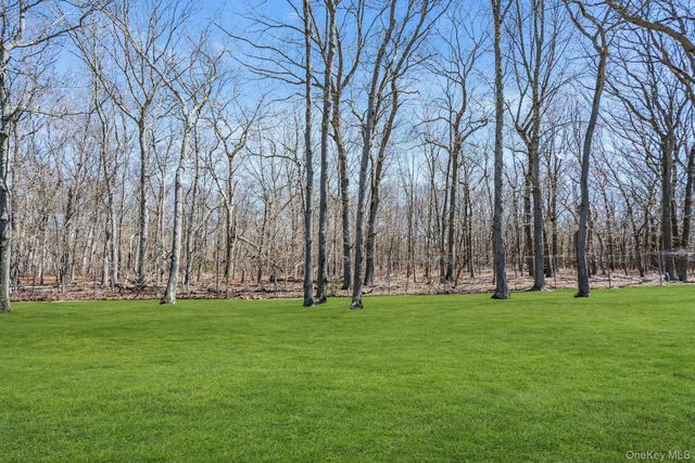 53 Rocky Point Yaphank Rd 28, Rocky Point, NY 11778