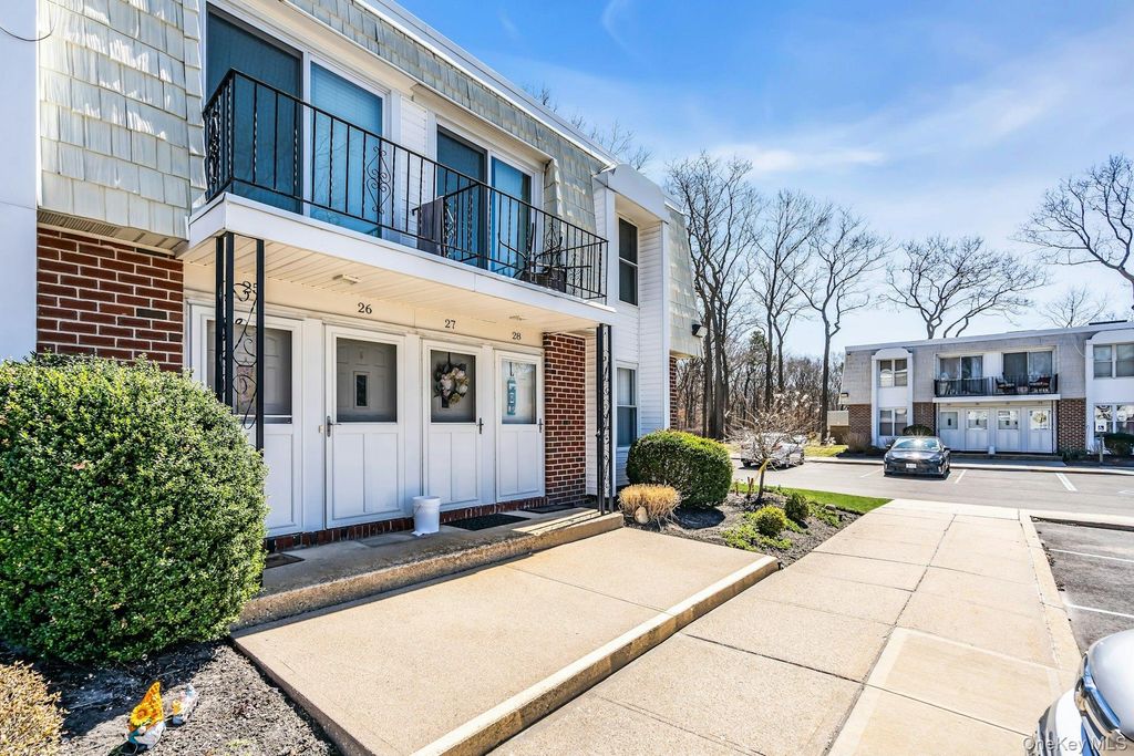53 Rocky Point Yaphank Rd 28, Rocky Point, NY 11778