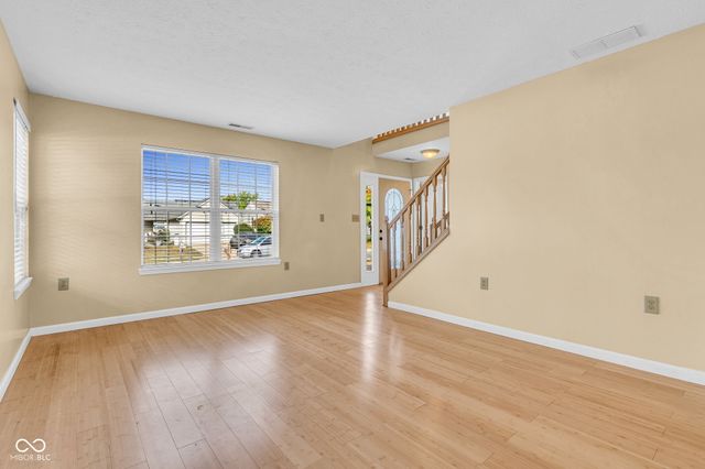 703 Rose Lane, Brownsburg, IN 46112