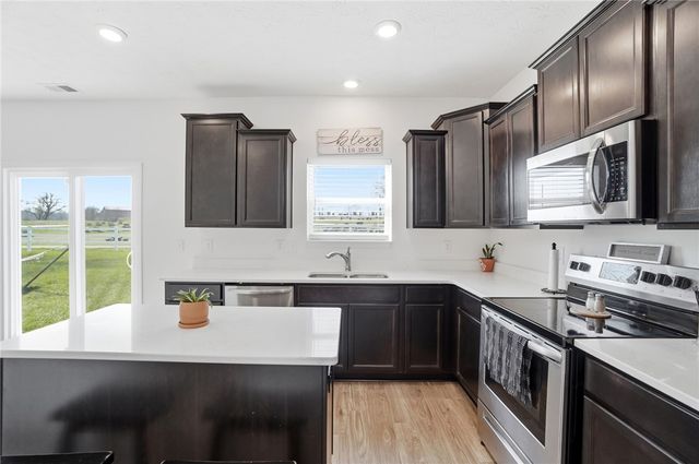 105 Clemmons Court, Union, OH 45322