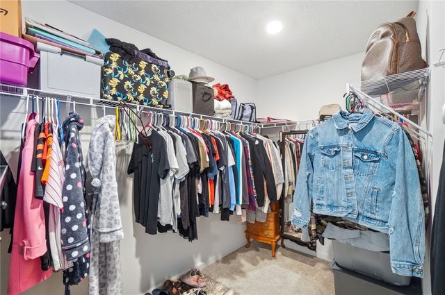 105 Clemmons Court, Union, OH 45322