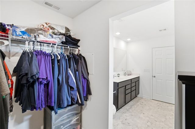 105 Clemmons Court, Union, OH 45322