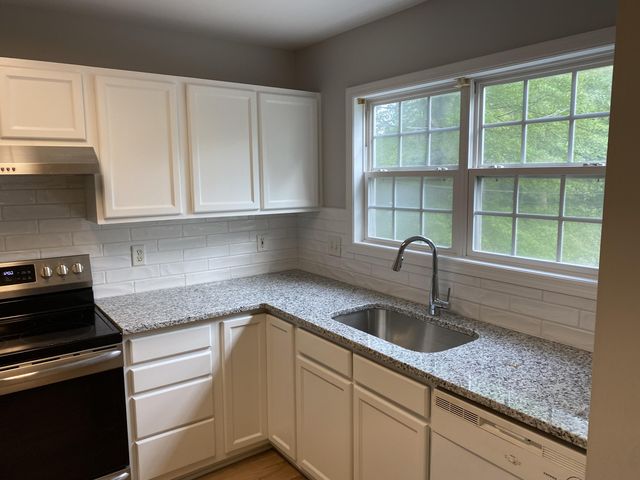 1527 Theresa Drive B, Charleston, SC 29412
