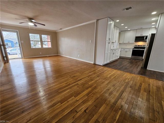 1540 Selden ST, Virginia Beach, VA 23454