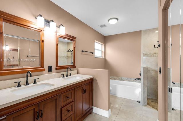 14734 Via Tivoli Ct, Davie, FL 33325