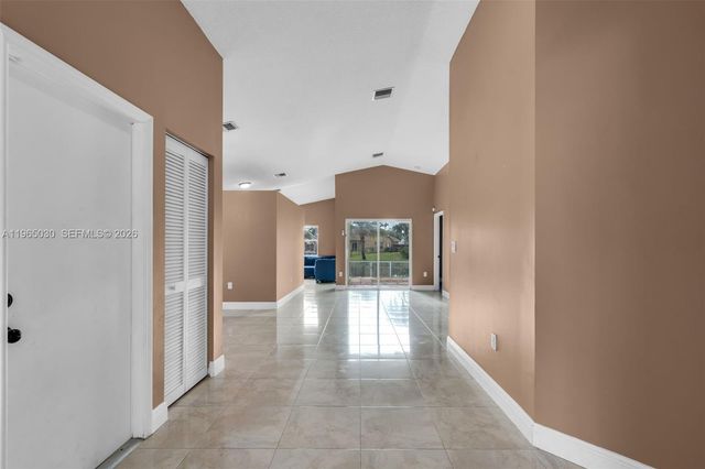 14734 Via Tivoli Ct, Davie, FL 33325