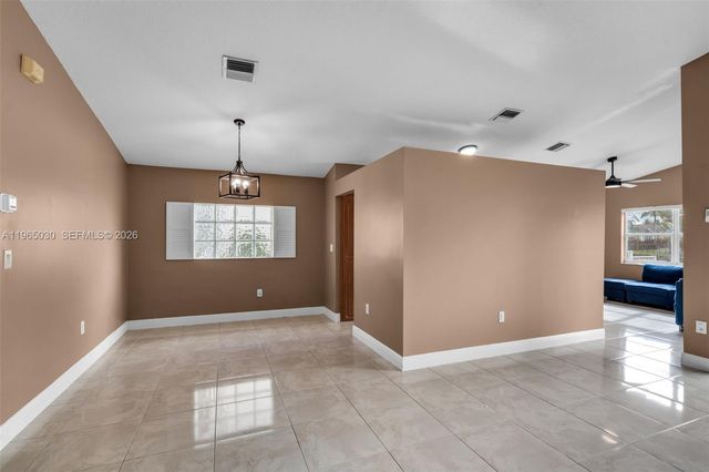 14734 Via Tivoli Ct, Davie, FL 33325