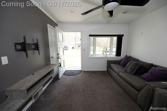 15389 Fenton, Redford Charter Township, MI 48239