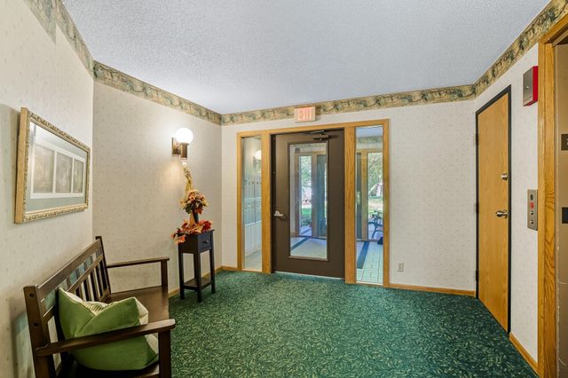 4825 Babcock Trail 2005, Inver Grove Heights, MN 55077