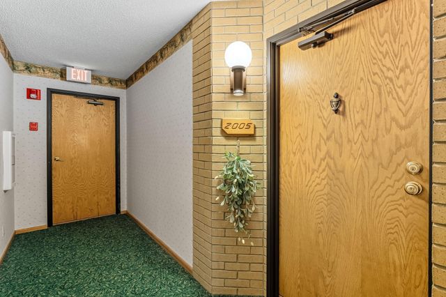 4825 Babcock Trail 2005, Inver Grove Heights, MN 55077