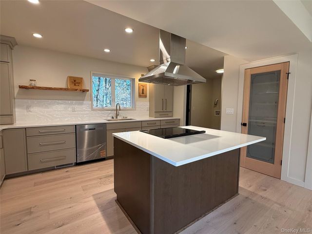 39 Falconer Street, Beacon, NY 12508