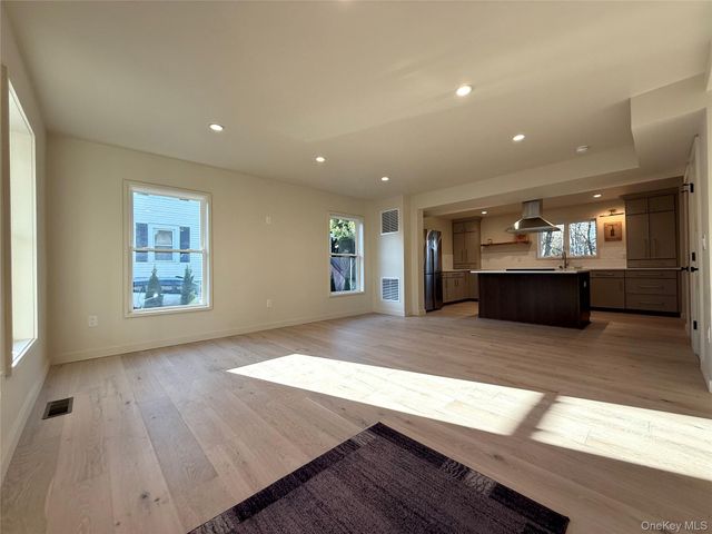 39 Falconer Street, Beacon, NY 12508
