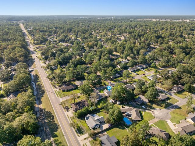 904 Monterrey Ln., Hattiesburg, MS 39402