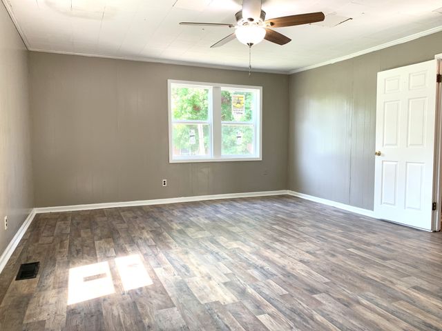 840 Richardson St, Clarksville, TN 37040