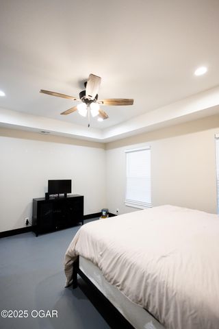 2521 S McKinley Avenue, Joplin, MO 64804