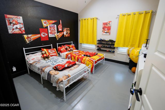 2521 S McKinley Avenue, Joplin, MO 64804