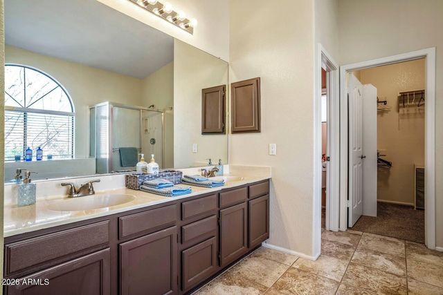 40 W SARAH Lane, Tempe, AZ 85284