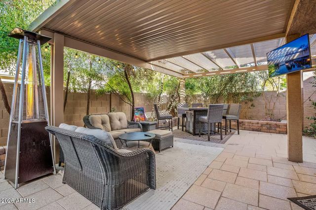 40 W SARAH Lane, Tempe, AZ 85284