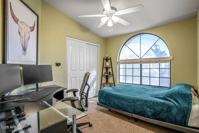 40 W SARAH Lane, Tempe, AZ 85284