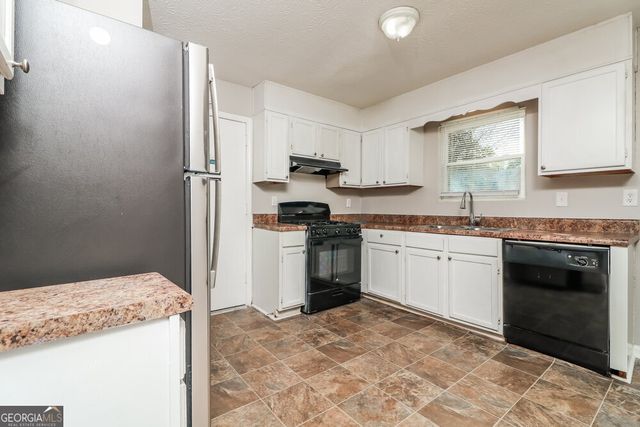 2939 Thistledown Court, Decatur, GA 30034