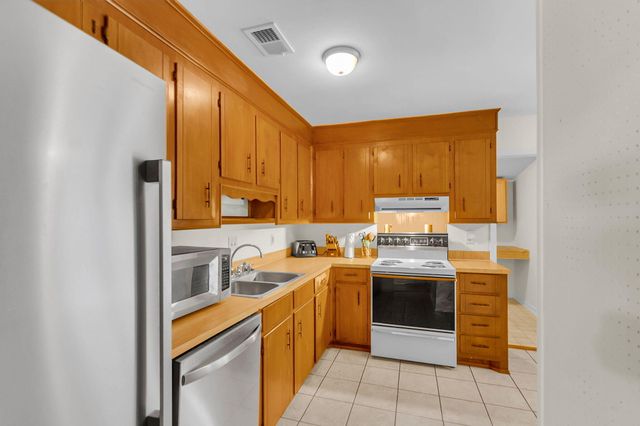 103 Mcduffie Court, Summerville, SC 29486