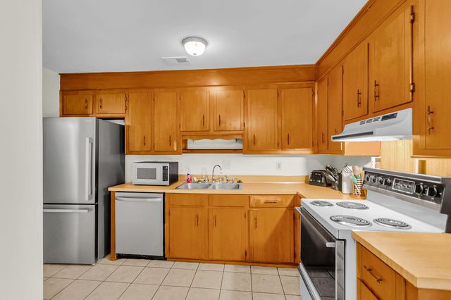 103 Mcduffie Court, Summerville, SC 29486