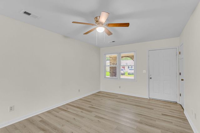 103 Mcduffie Court, Summerville, SC 29486