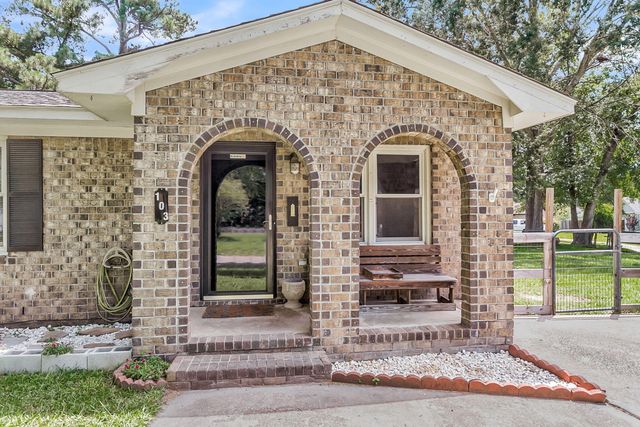 103 Mcduffie Court, Summerville, SC 29486