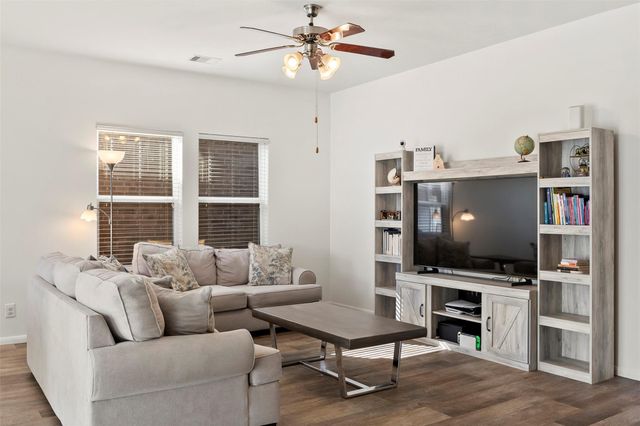 18519 Avanta Cove Drive, Cypress, TX 77433