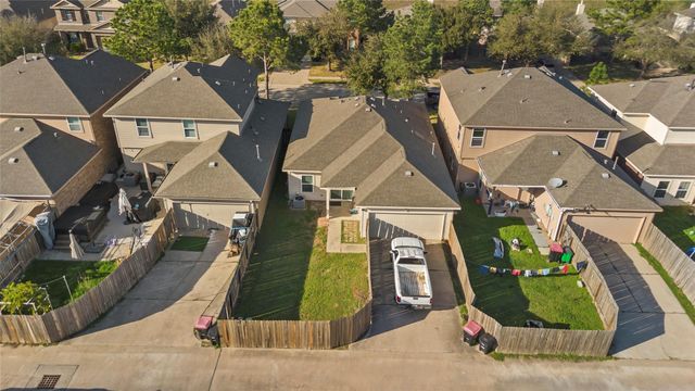 18519 Avanta Cove Drive, Cypress, TX 77433