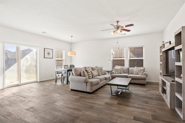 18519 Avanta Cove Drive, Cypress, TX 77433