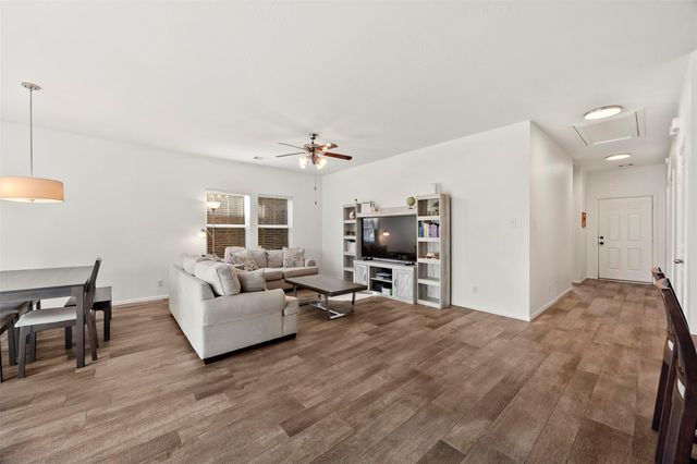 18519 Avanta Cove Drive, Cypress, TX 77433