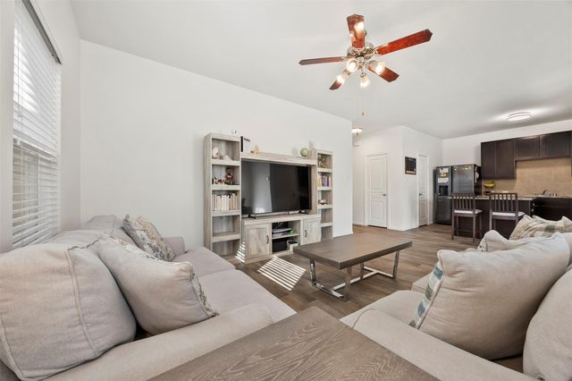 18519 Avanta Cove Drive, Cypress, TX 77433