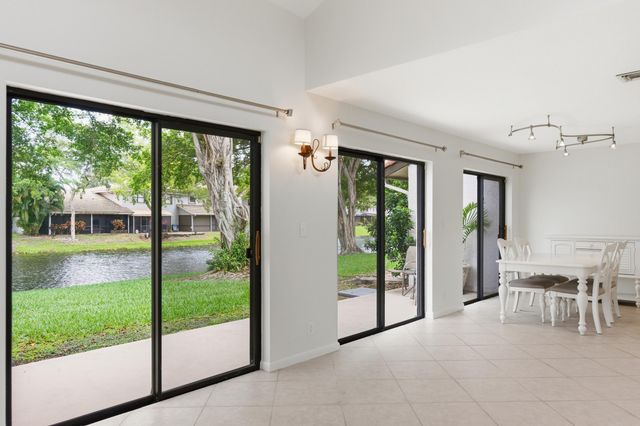 660 Deer Creek Edgewater Drive, Deerfield Beach, FL 33442