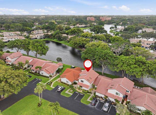 660 Deer Creek Edgewater Drive, Deerfield Beach, FL 33442