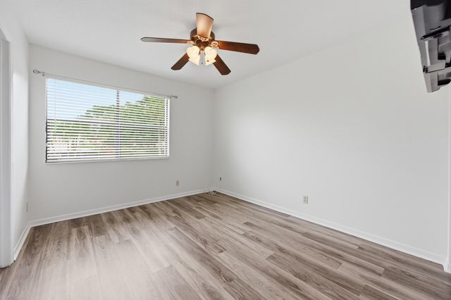 660 Deer Creek Edgewater Drive, Deerfield Beach, FL 33442