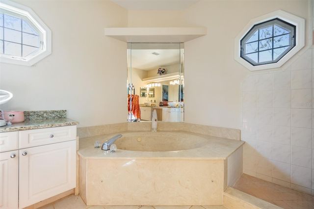1422 JUMANA LOOP, Apollo Beach, FL 33572