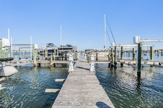 1422 JUMANA LOOP, Apollo Beach, FL 33572