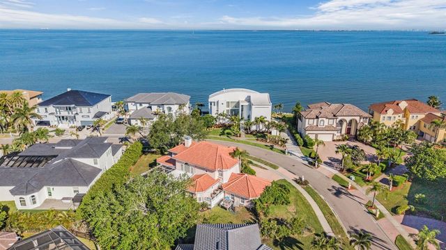 1422 JUMANA LOOP, Apollo Beach, FL 33572
