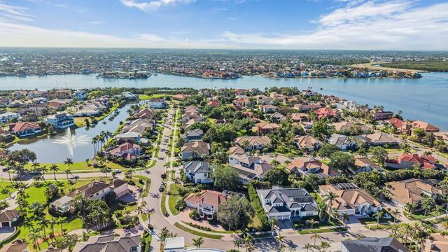 1422 JUMANA LOOP, Apollo Beach, FL 33572